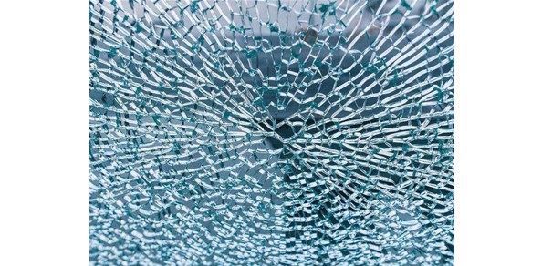 鋼化玻璃為何“自爆”？